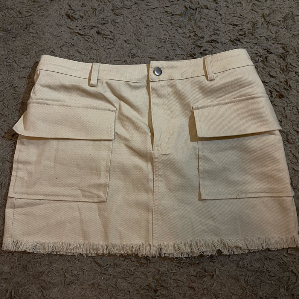CARGO MINI SKIRT
